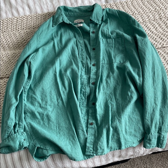 Green Button-Up Shirt - Picture 1 of 3
